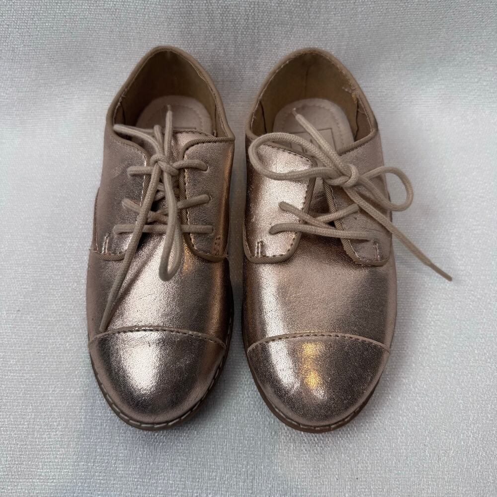 Gap Kids Girls Stylish Rose Gold Lace Up synthetic leather Oxford shoe size US11